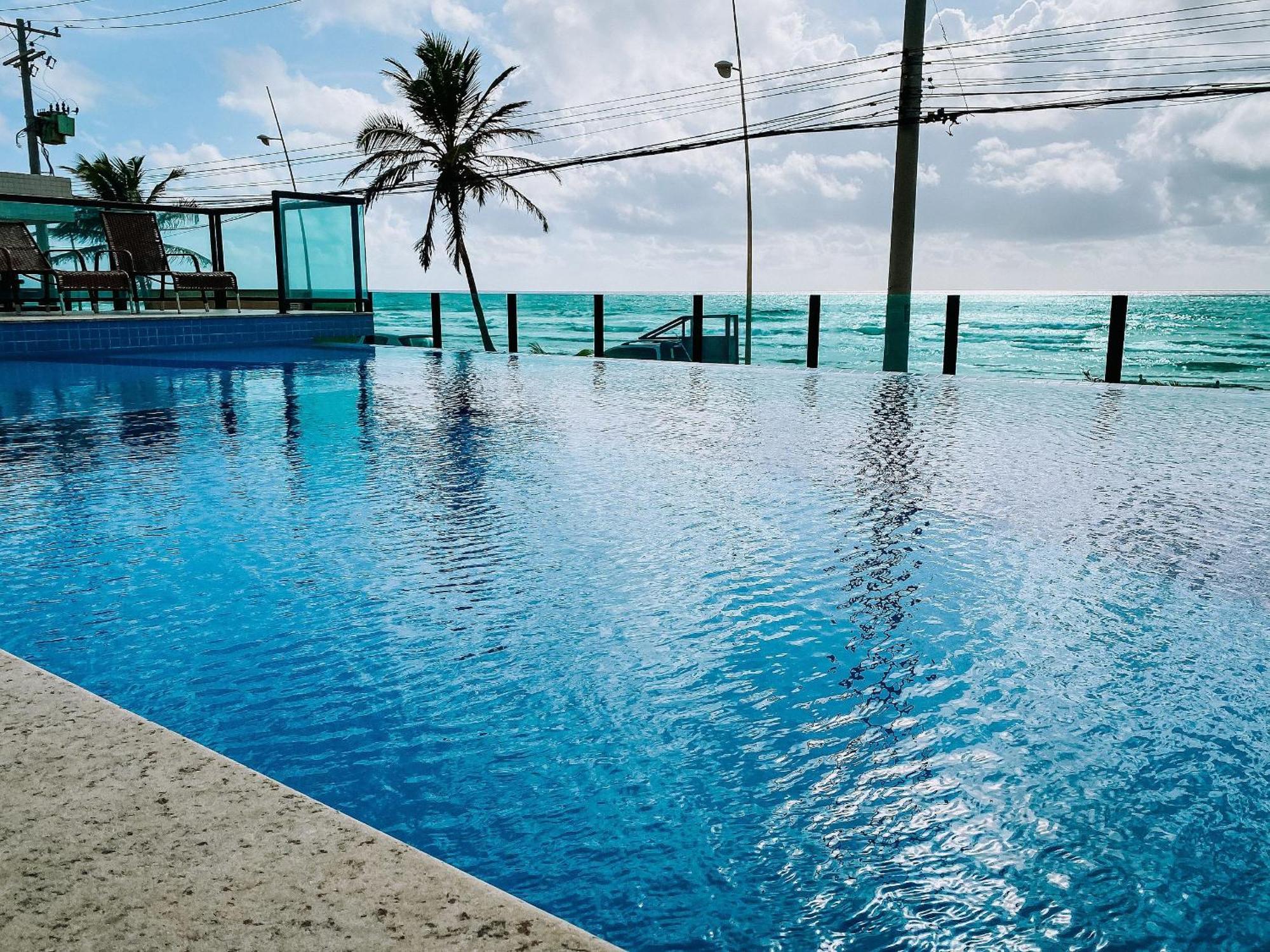 Pe Na Areia, Piscina Borda Infinita, Vaga De Garagem, Portaria 24 Hs Apartment Salvador Bagian luar foto